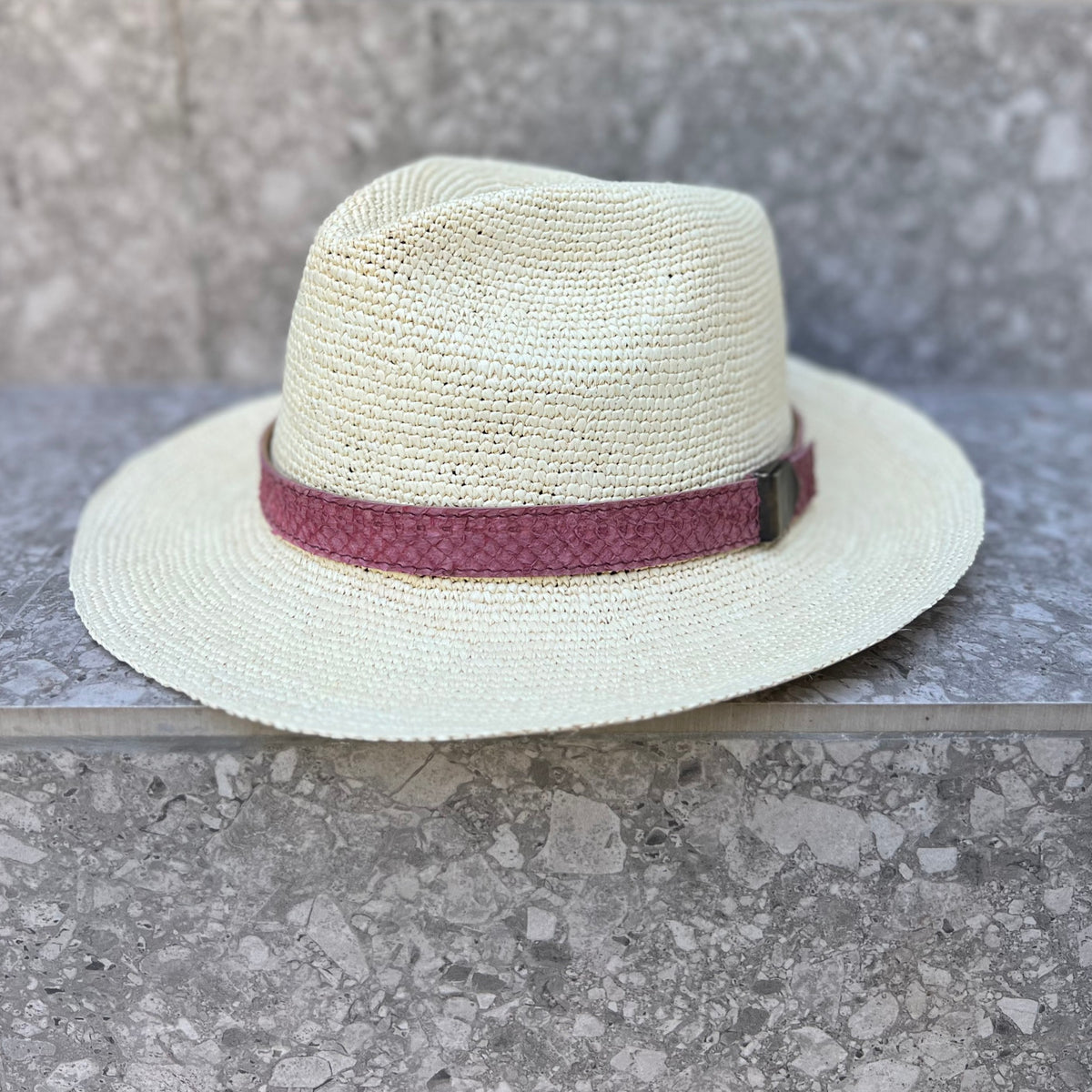 Sombrero Aura