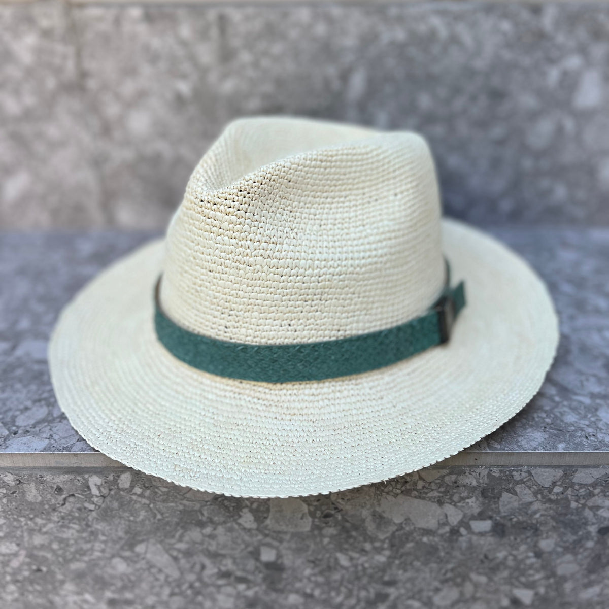 Sombrero Aura